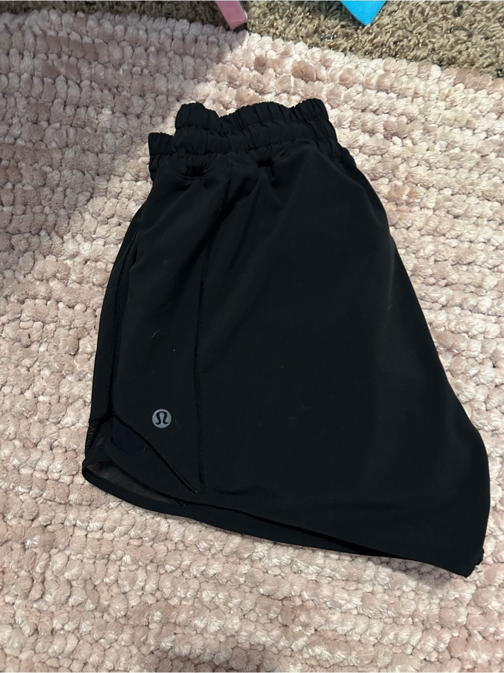 Lululemon hotty hot shorts 4”